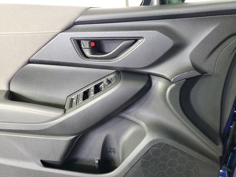 Used 2025 Subaru Crosstrek 2.5i Sport w/ Crosstrek Mirror Package image 29