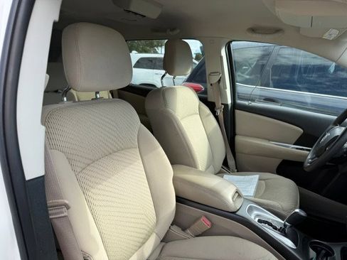 Used 2012 Dodge Journey SXT w/ Popular Equipment Group image 10