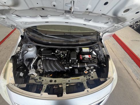 Used 2015 Nissan Versa S Plus FWD image 20