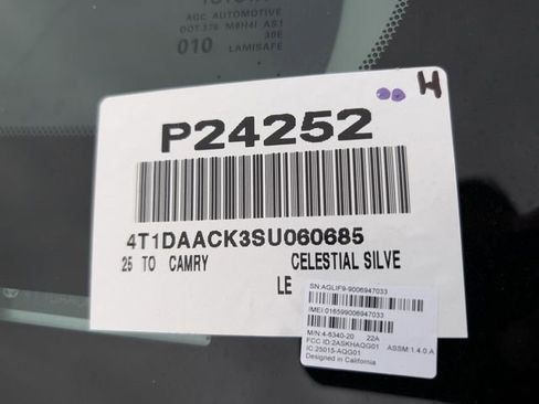 Used 2025 Toyota Camry LE FWD image 34