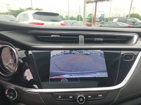 Used 2023 Buick Encore GX Essence w/ Experience Buick Package FWD image 21