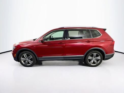 Used 2018 Volkswagen Tiguan SEL Premium w/ 3rd Row Seat Package AWD/4WD image 8
