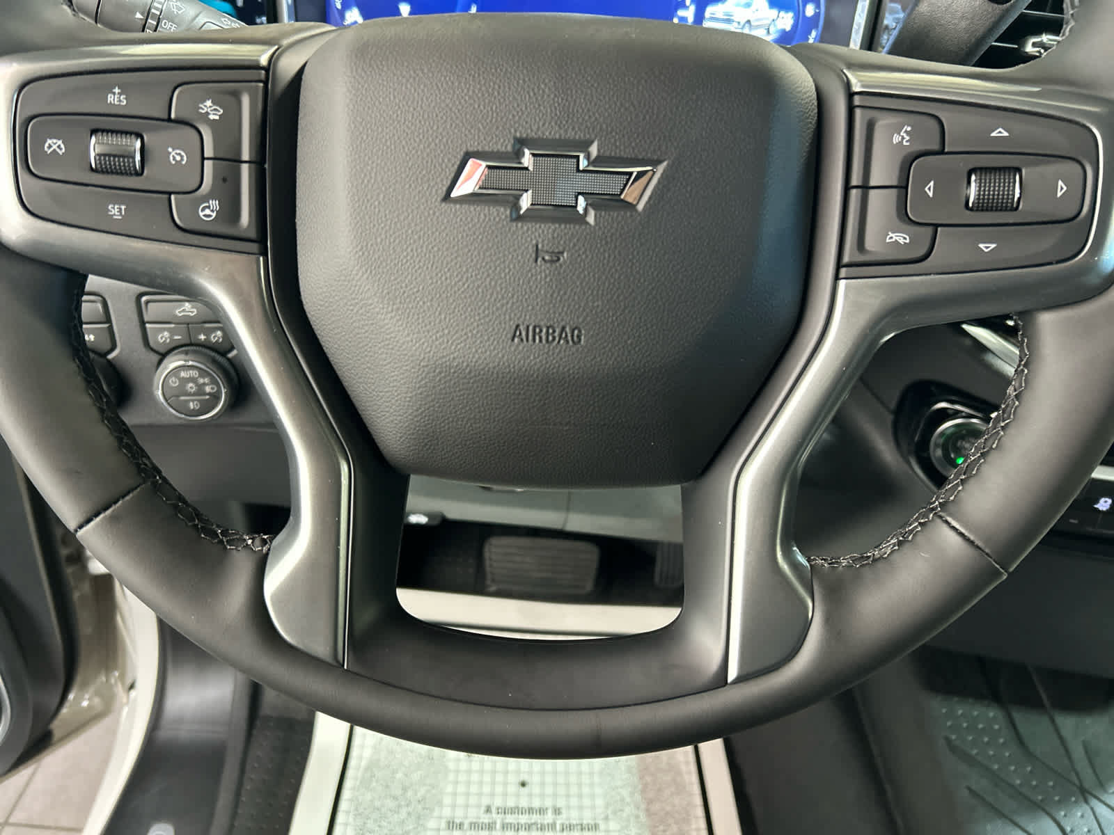 New 2026 Chevrolet Silverado 1500 RST w/ RST Select Package AWD/4WD image 16