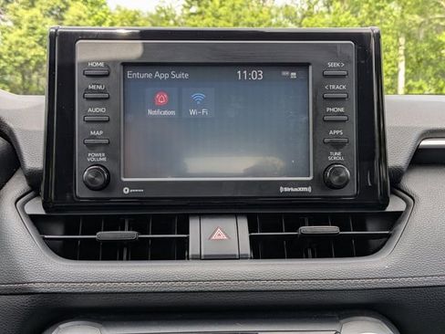 Used 2021 Toyota RAV4 XLE w/ Convenience Package FWD image 24