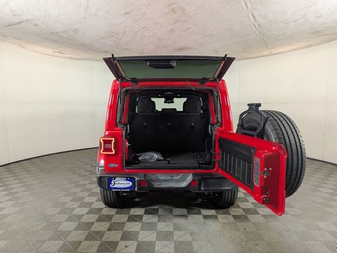 Certified 2025 Jeep Wrangler Unlimited Sahara image 11