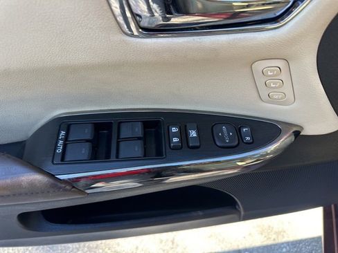 Used 2014 Toyota Avalon Limited image 14