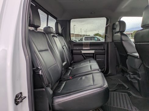 Used 2018 Ford F250 Lariat w/ Lariat Value Package AWD/4WD image 29