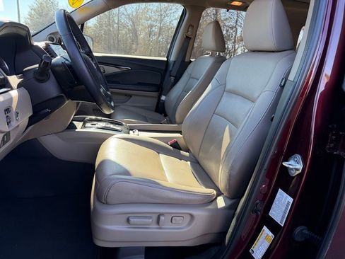 Used 2022 Honda Pilot Elite image 27