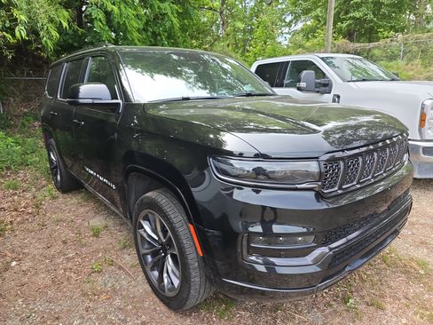 Used 2025 Jeep Grand Wagoneer Series II Obsidian w/ Quick Order Packagew 28T AWD/4WD image 1