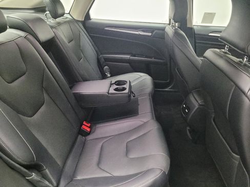 Used 2019 Ford Fusion Energi Titanium image 19