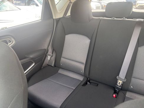 Used 2025 Kia Soul LX w/ LX Technology Package FWD image 37