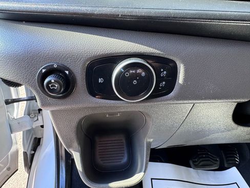 Used 2020 Ford Transit 350 XLT image 10