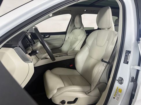Used 2019 Volvo XC60 T5 Inscription w/ Protection Package Premier FWD image 13