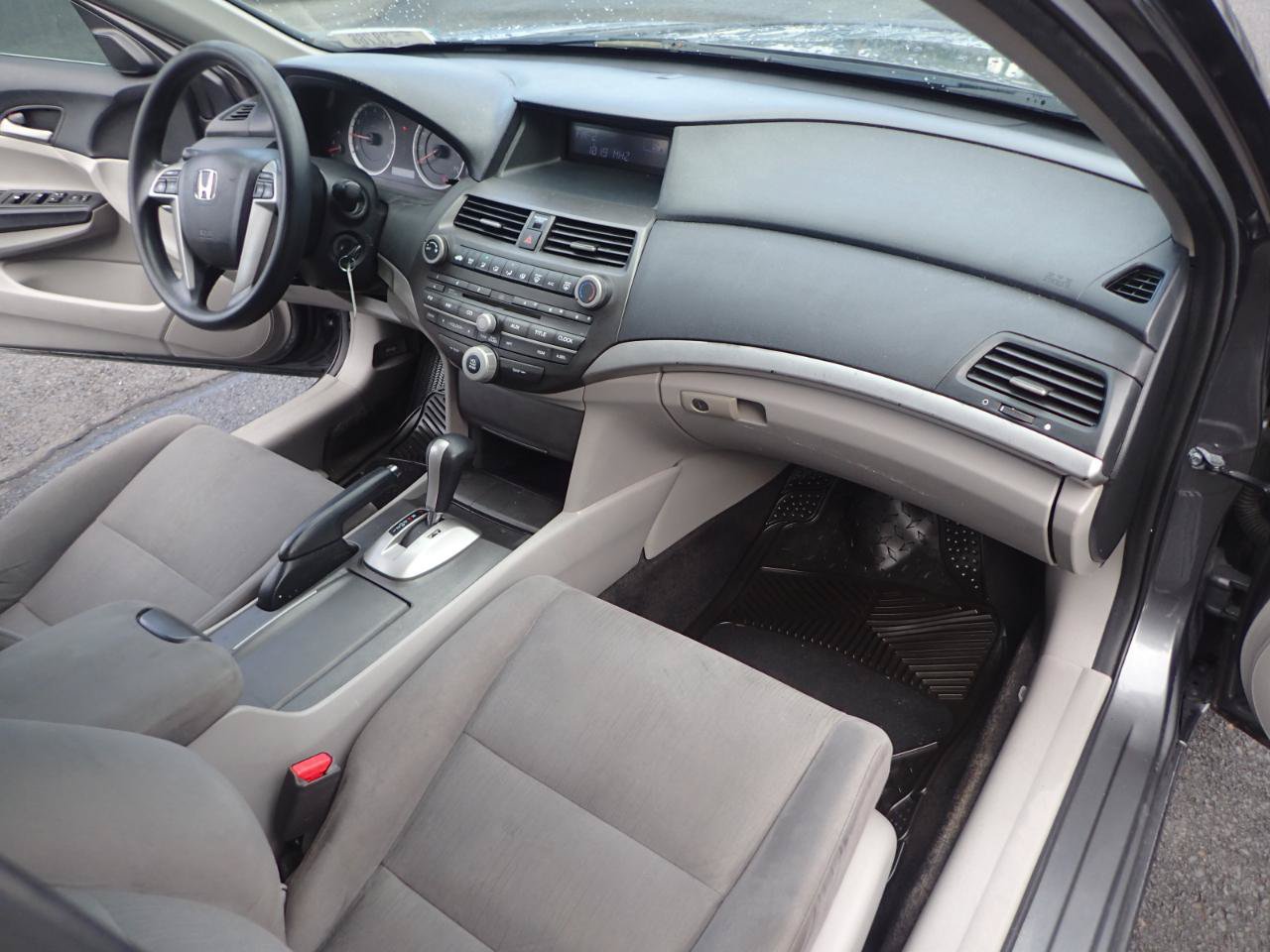 Used 2011 Honda Accord LX image 12