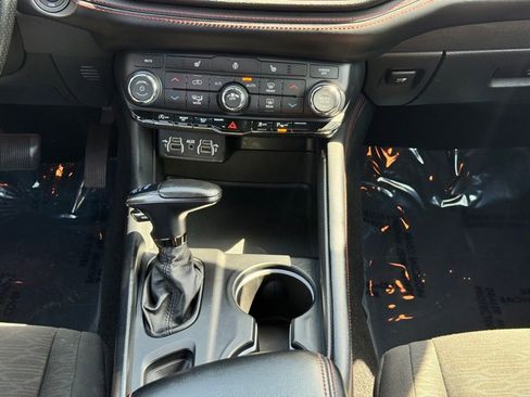 Used 2023 Dodge Durango GT AWD/4WD image 26