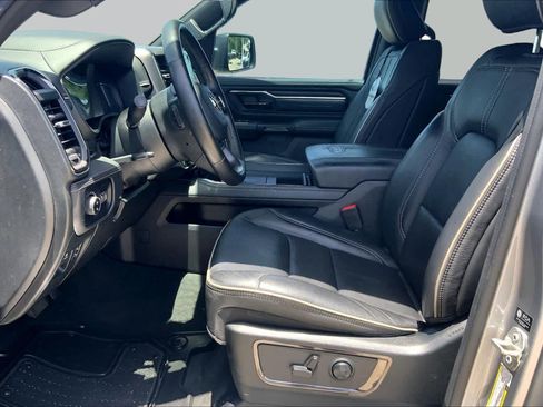 Used 2024 RAM 1500 Limited AWD/4WD image 8