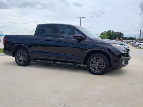 Used 2019 Honda Ridgeline Sport image 13