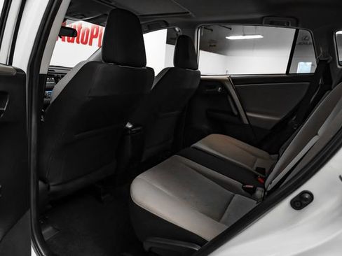 Used 2018 Toyota RAV4 XLE w/ Plus Extra Value Package image 34