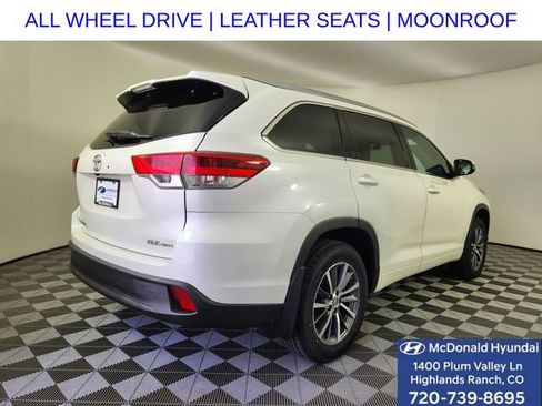 Used 2018 Toyota Highlander XLE image 5
