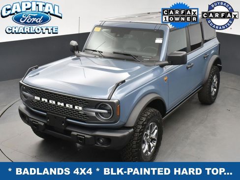 Used 2025 Ford Bronco Badlands image 26