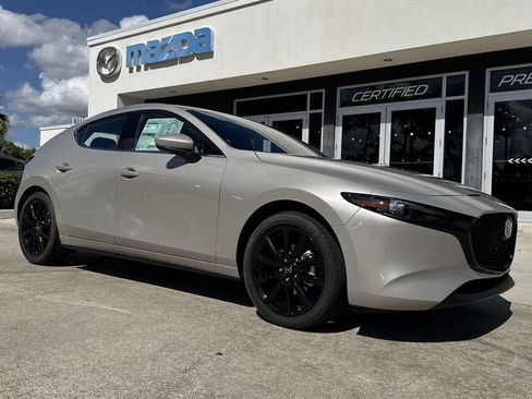 New 2026 MAZDA MAZDA3 2.5 S Hatchback w/ Premium Pkg image 23