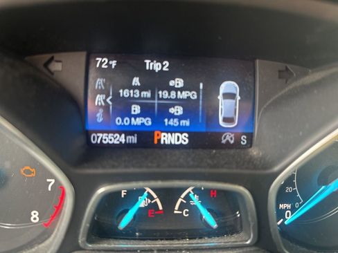 Used 2019 Ford Escape SE AWD/4WD image 5