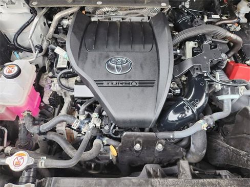 Certified 2024 Toyota Highlander LE image 21