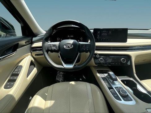 Certified 2023 INFINITI QX60 Luxe w/ Cargo Package AWD/4WD image 8