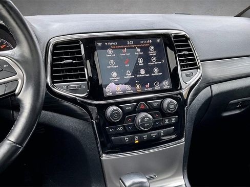 Used 2020 Jeep Grand Cherokee Altitude image 9