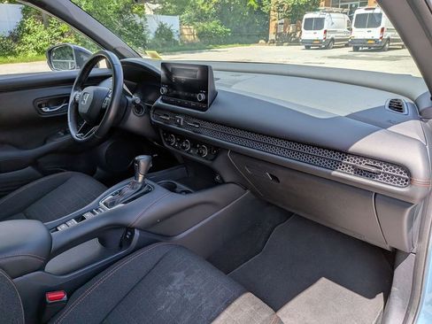 Used 2024 Honda HR-V Sport image 23