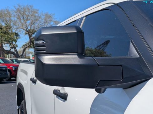 New 2026 Toyota Tundra 4x4 CrewMax image 12