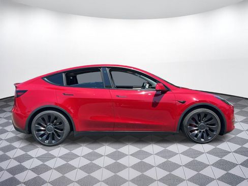 Used 2022 Tesla Model Y Performance AWD/4WD image 8
