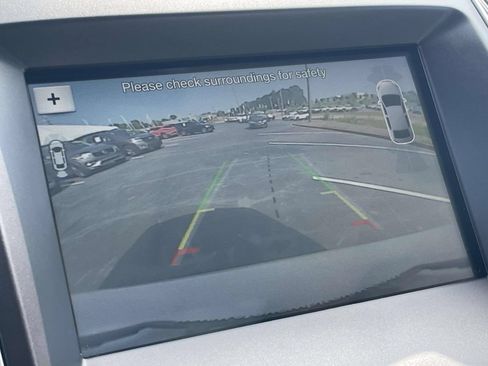 Used 2017 Ford Edge Titanium w/ Equipment Group 302A AWD/4WD image 28