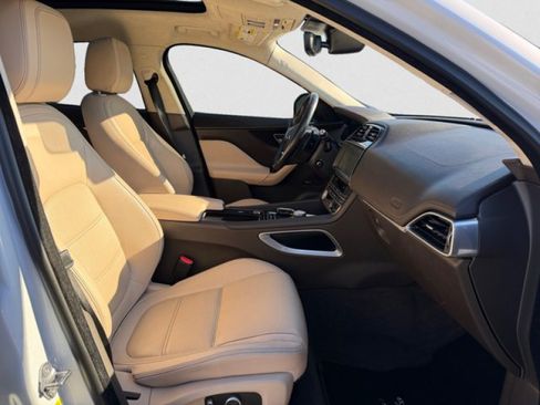 Used 2020 Jaguar F-PACE Prestige AWD/4WD image 20
