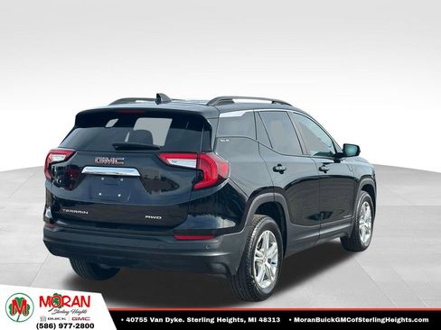 Certified 2023 GMC Terrain SLE w/ Driver Convenience Package AWD/4WD image 4