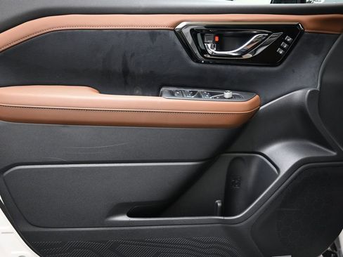 New 2026 Subaru Forester Touring image 23