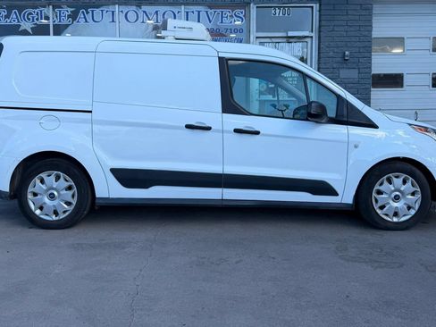 Used 2018 Ford Transit Connect XLT FWD image 2