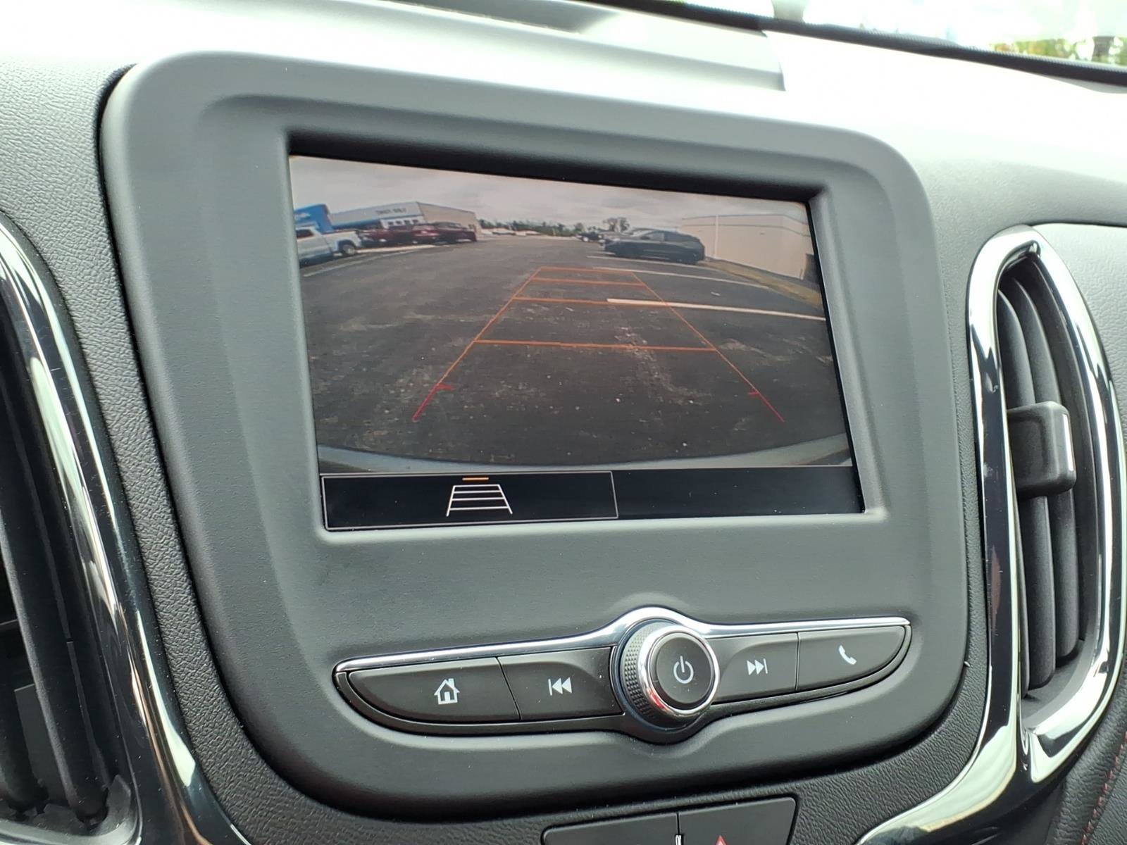 Used 2024 Chevrolet Equinox RS AWD/4WD image 13