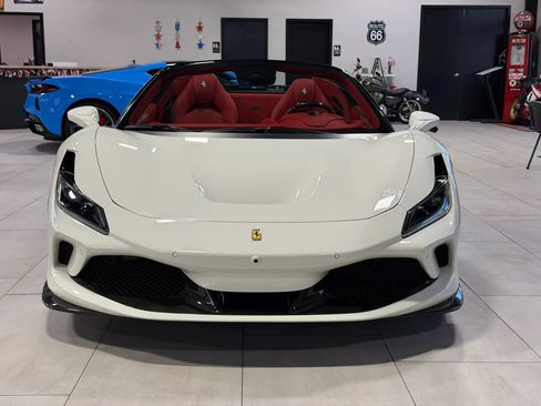 Used 2021 Ferrari F8 Tributo RWD image 29