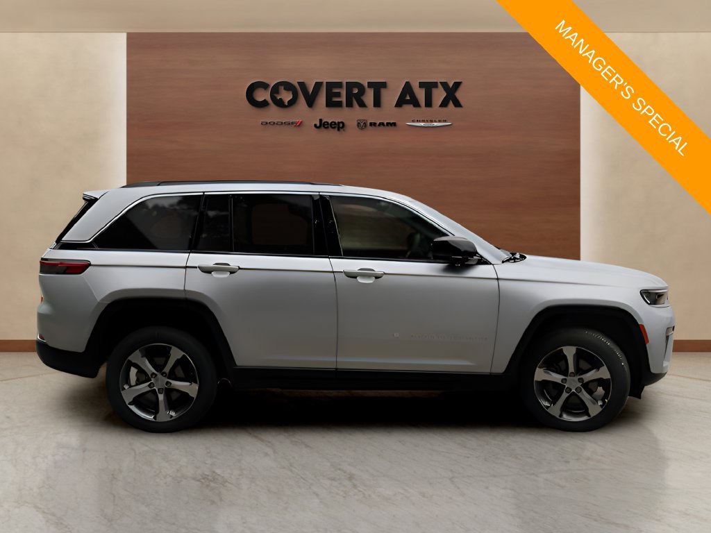 New 2026 Jeep Grand Cherokee Limited RWD image 6