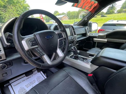 Used 2015 Ford F150 Lariat w/ Equipment Group 502A Luxury AWD/4WD image 18