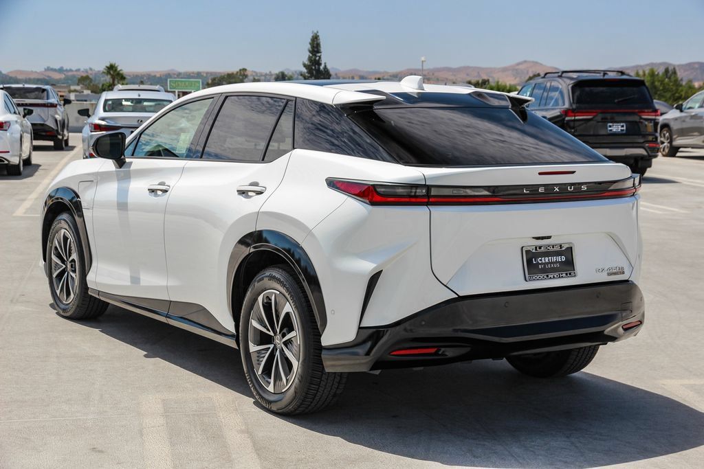 Certified 2023 Lexus RZ 450e Premium w/ Technology Package AWD/4WD image 7