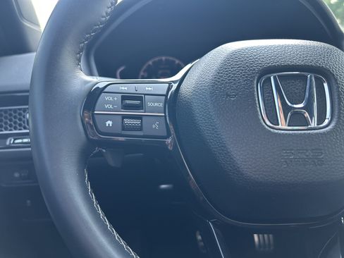 Used 2025 Honda Civic Sport image 13
