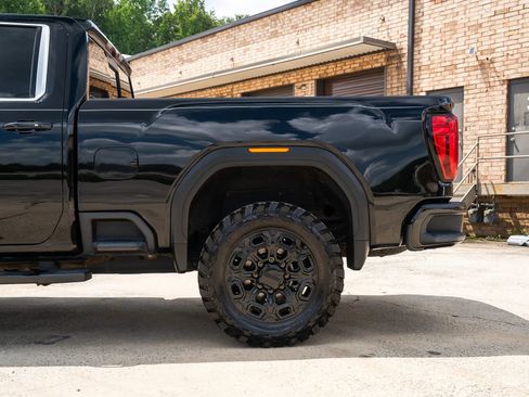 Used 2020 GMC Sierra 2500 Denali w/ Denali Ultimate Package AWD/4WD image 5