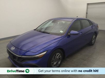 Used 2024 Hyundai Elantra Blue