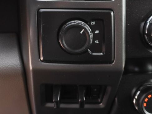 Used 2019 Ford F250 XLT AWD/4WD image 33