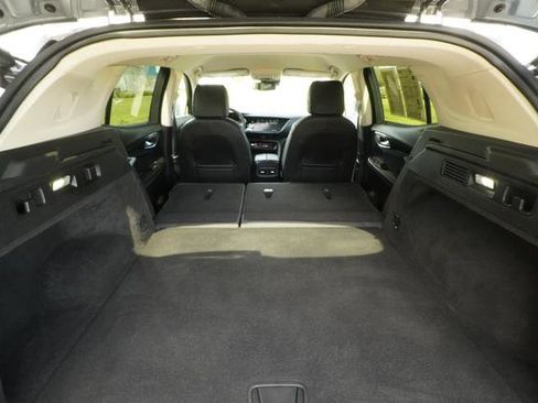 Used 2023 Buick Envision Essence image 27