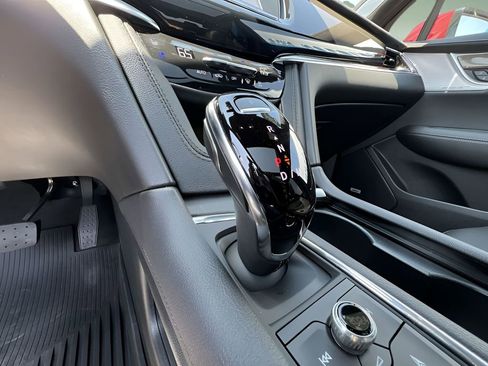 Used 2024 Cadillac XT6 Premium Luxury w/ Platinum Package image 16