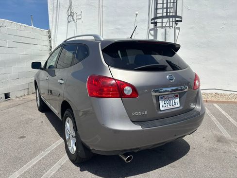 Used 2013 Nissan Rogue SV w/ Premium Pkg AWD/4WD image 10