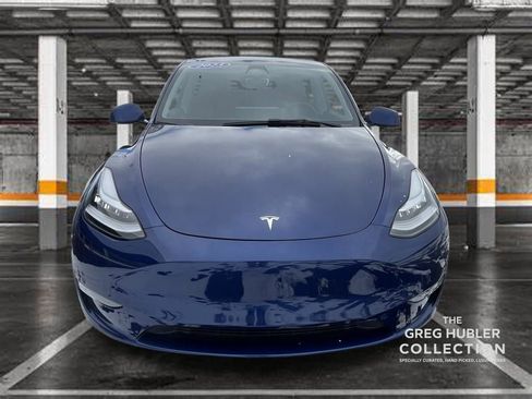 Used 2023 Tesla Model Y Long Range image 9